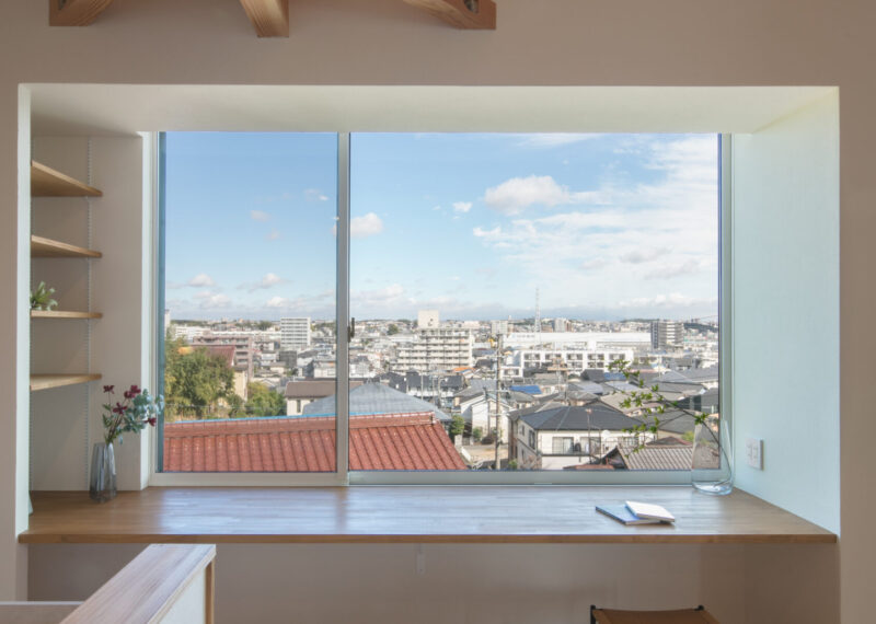 眺望を楽しむ2階から入る住まい